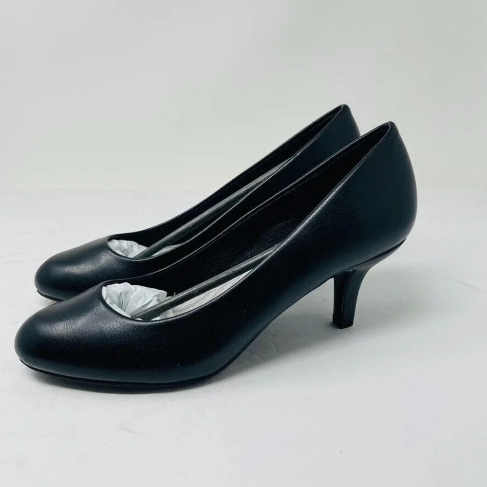 New Easy Street Womans Sz 8.5M Passion Pumps New Navy Comfort Heels NIB